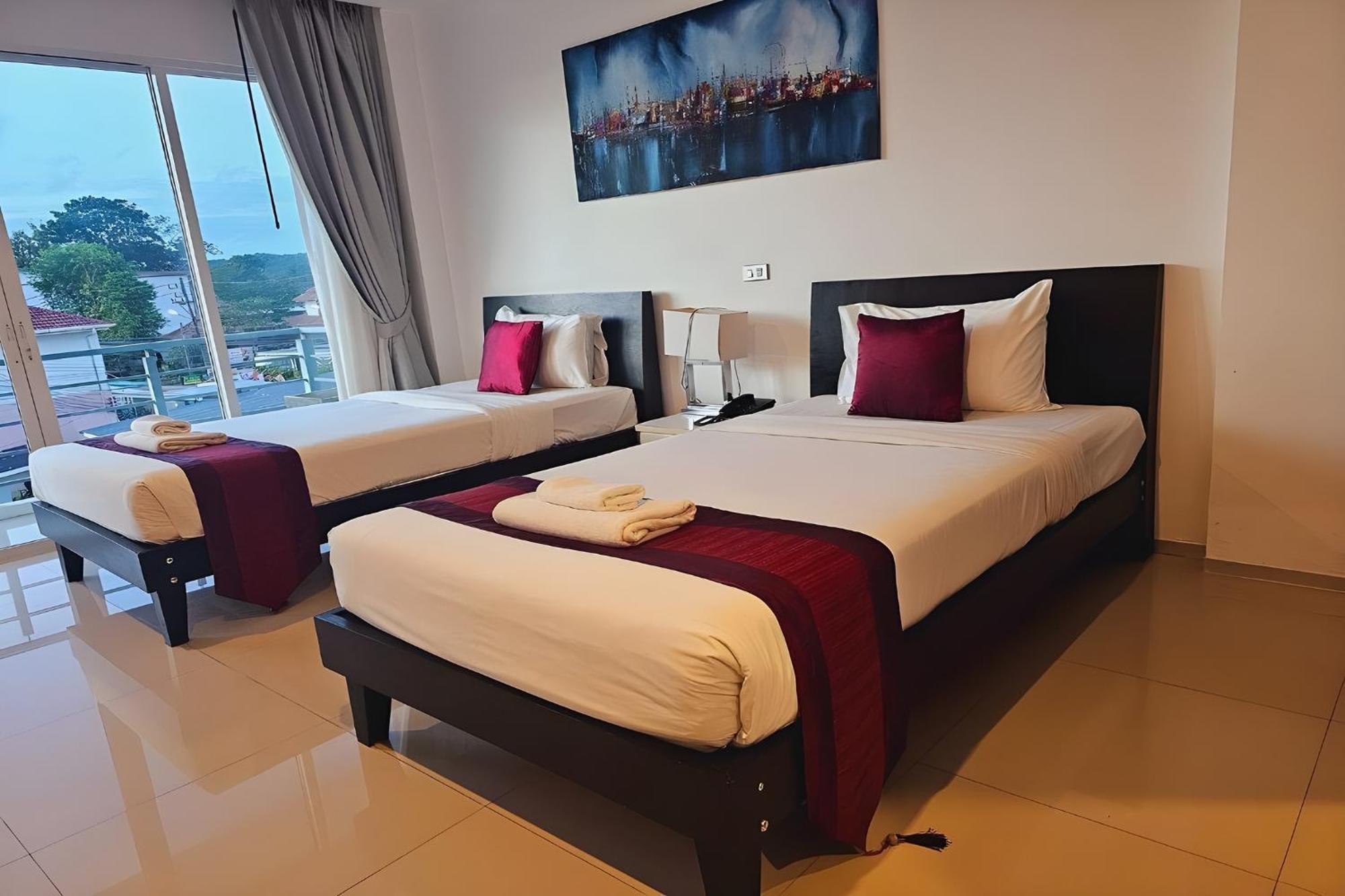 One World One Home Naiharn Hotel Rawai Exteriér fotografie